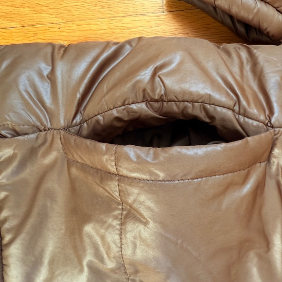 Y2K Brown Puffer Jacket with Faux Fur hood - Picture 8 of 13